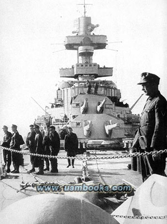 Gebirgsjaeger aboard a Kriegsmarine ship